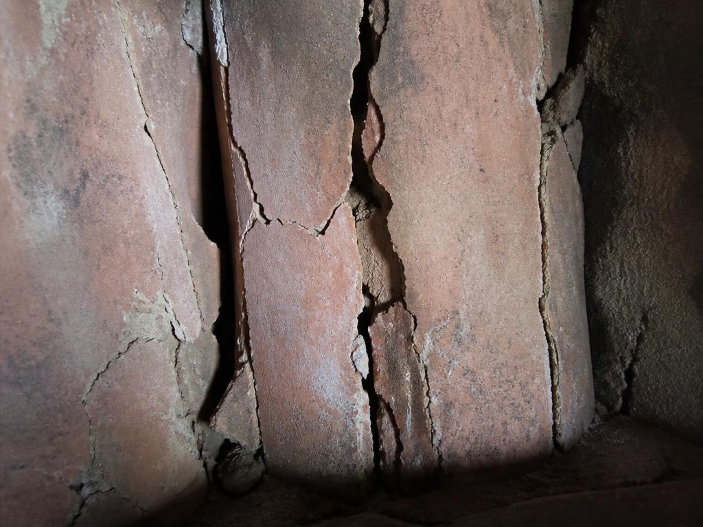 Freeze-Thaw Cracks Clay Tiles
